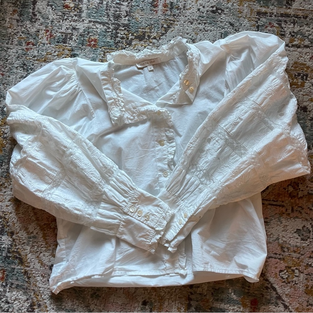 White Embroidered Cotton Blouse with Ruffle Collar